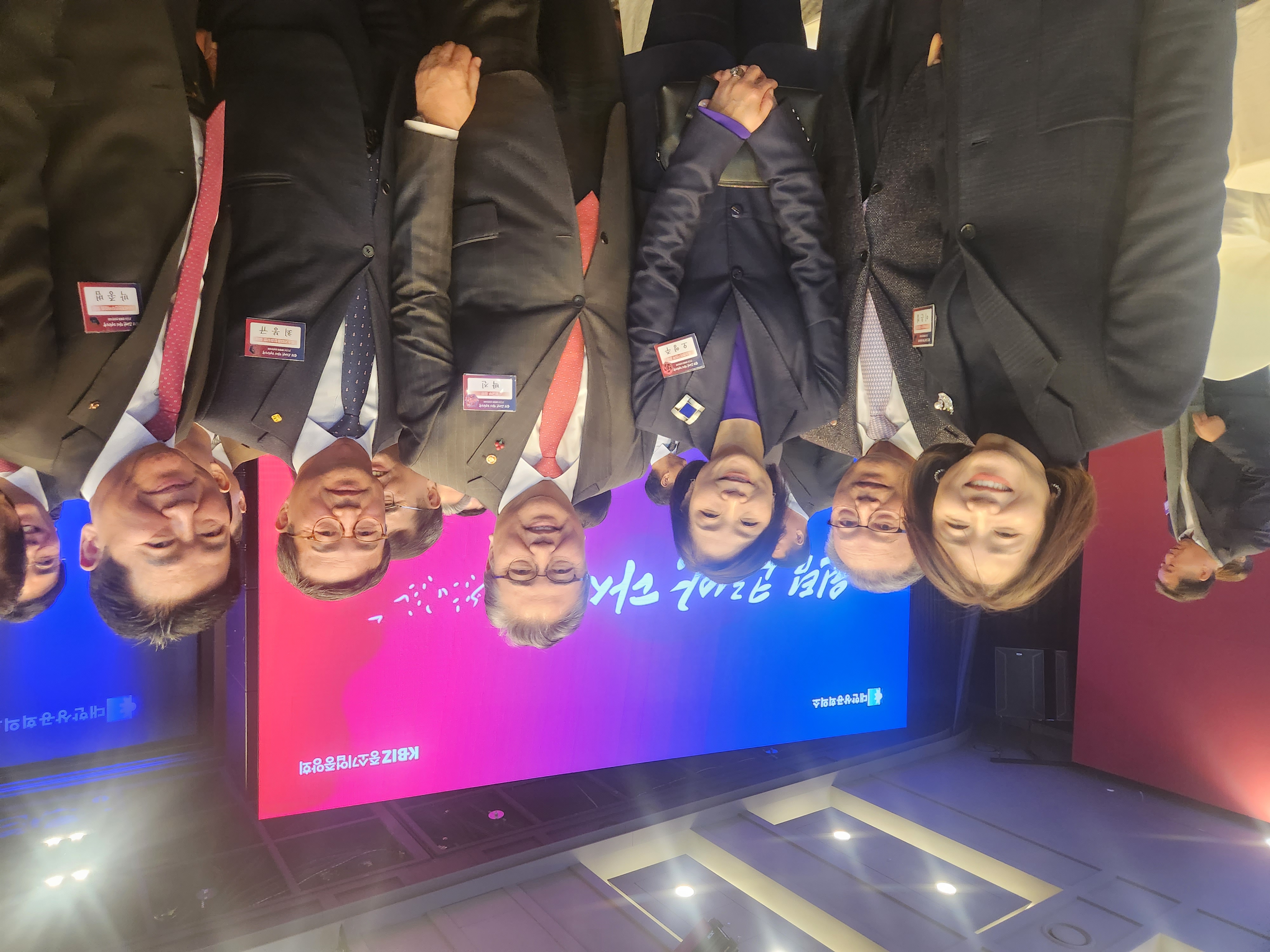 회장님1.jpg 이미지입니다.