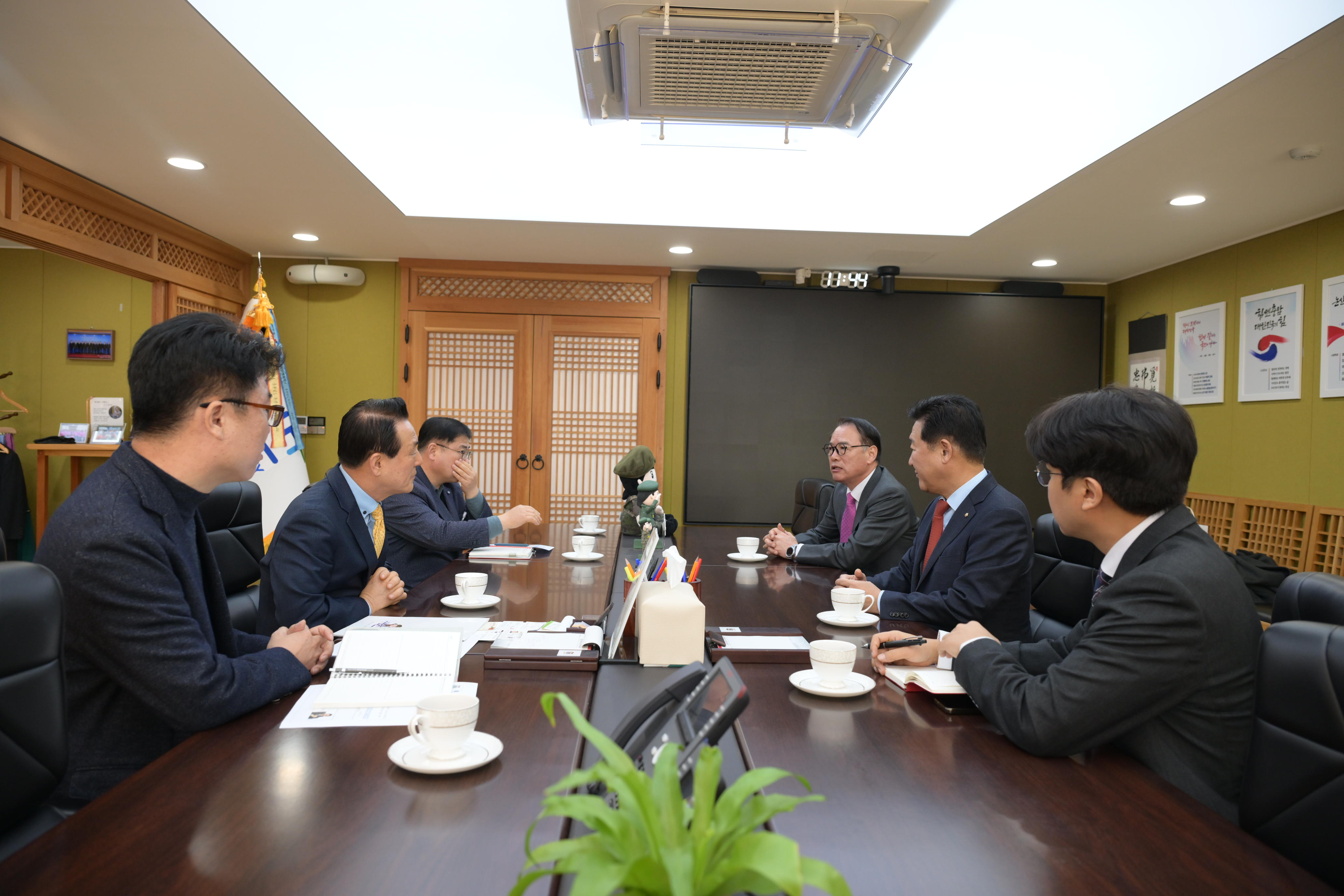 KakaoTalk_20240125_120941729_01.jpg 이미지입니다.