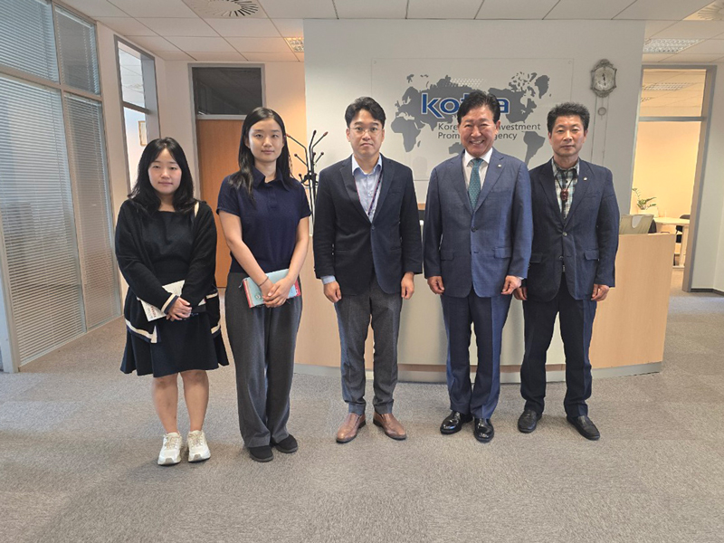 KakaoTalk_20240625_210447139_02.jpg 이미지입니다.