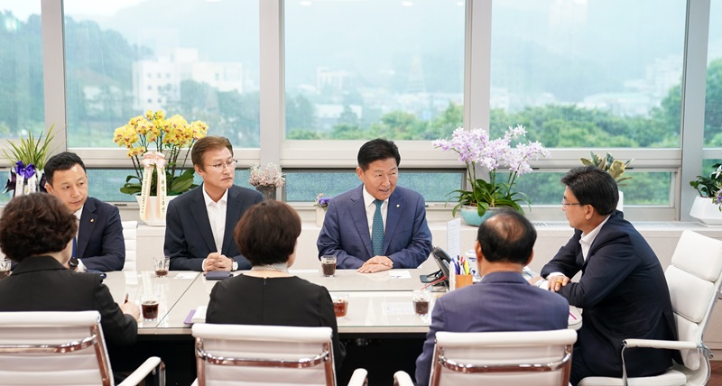 KakaoTalk_20240702_120833365_02.jpg 이미지입니다.