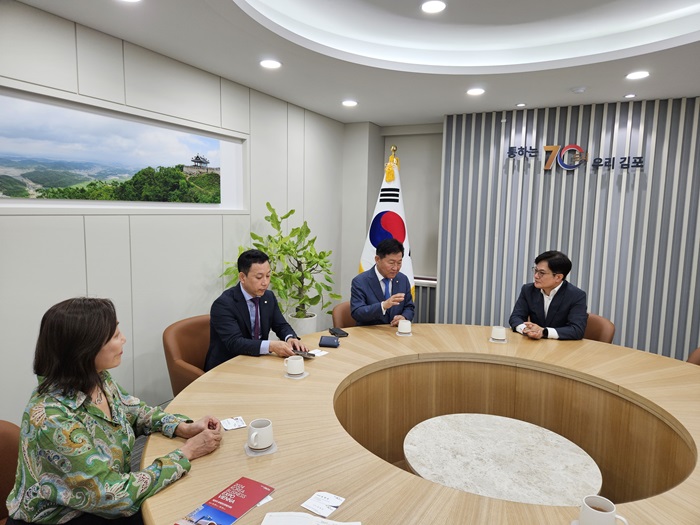 KakaoTalk_20240704_135935963.jpg 이미지입니다.